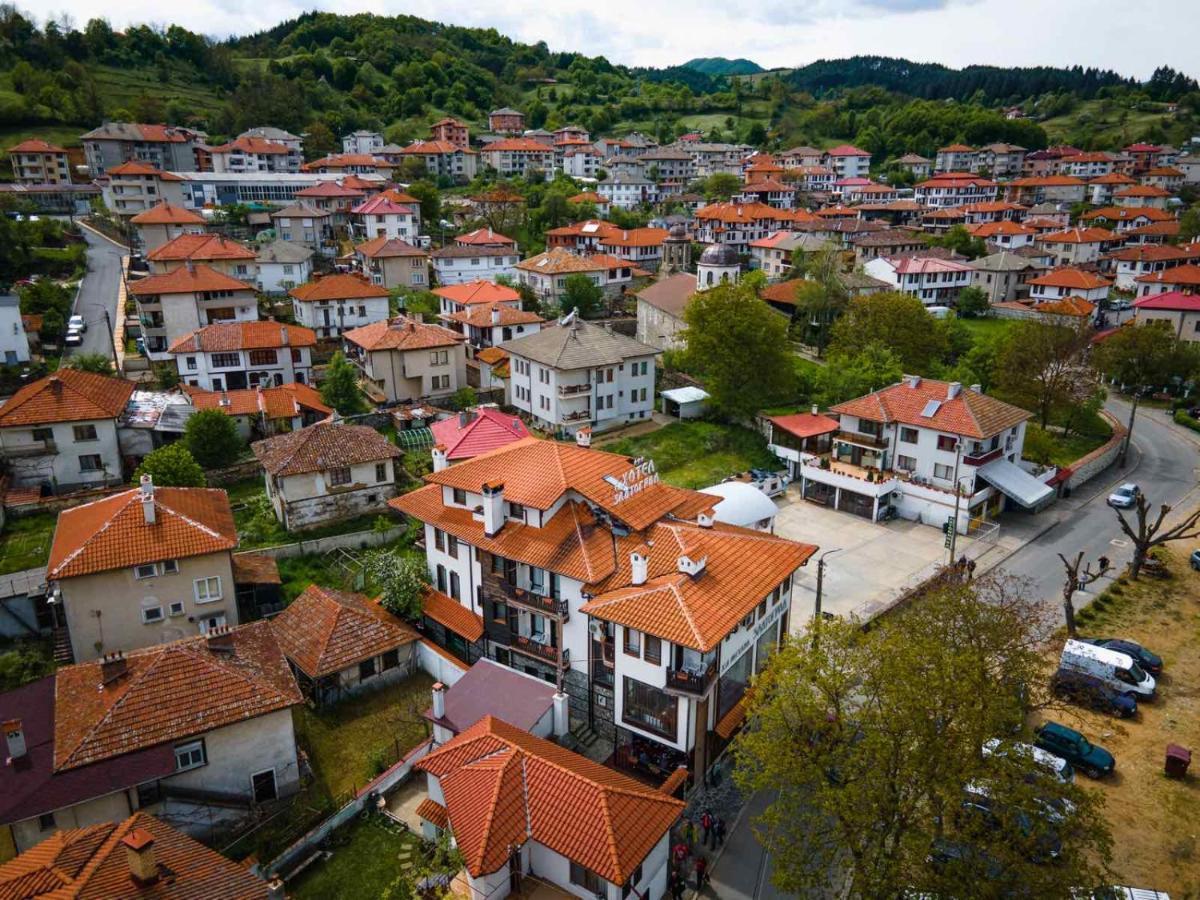 Семеен Хотел Златоград Exterior foto